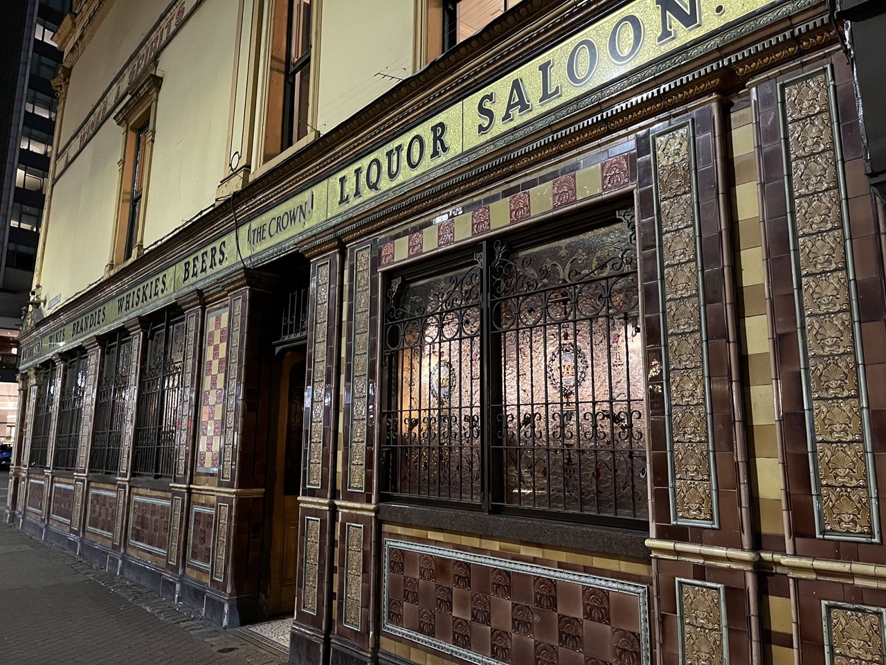 Crown Liquor Saloon
